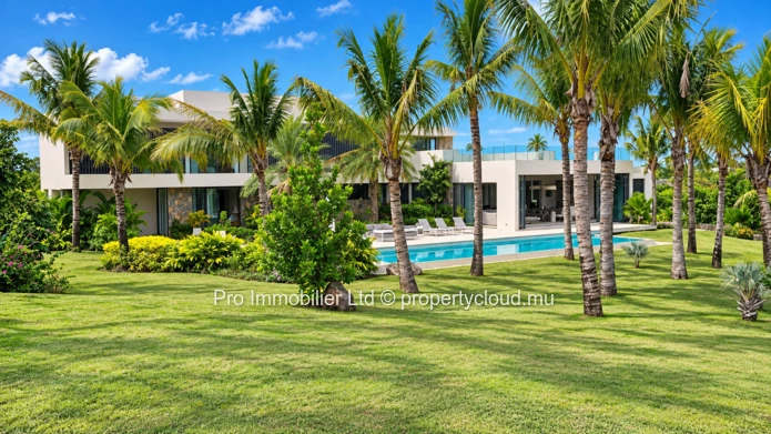 Stunning and exclusive new villa for sale in the renowned Anahita Golf Resort, Beau Champ. 