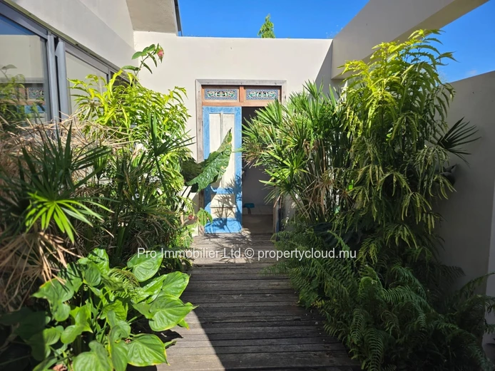 Exceptional Villa for Rent in Tamarin , Mountain Views & Exclusive Setting