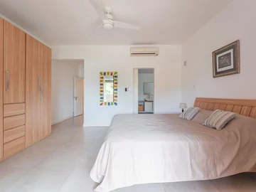 3 Bedroom Townhouse, Duplex
