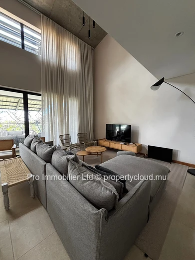 O Petit Parc , AN EXCEPTIONAL QUALITY OF LIFE ; PENTHOUSE FOR RENT.