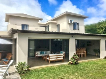 4 Bedroom Villa