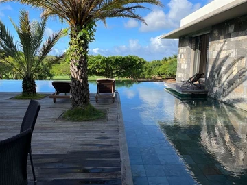 5 Bedroom Villa