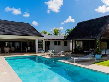 4 Bedroom Villa