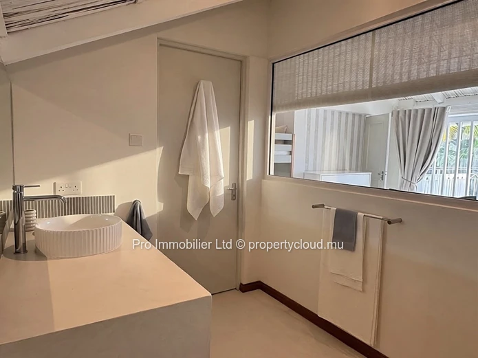 Elegant Renovated Villa for Rent , Calodyne