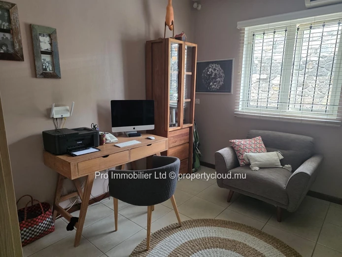 Spacious & Elegant 4-Bedroom Villa for Rent ,  Domaine du Levant, Roches Noires