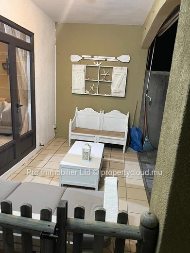 Duplex for Rent in Secure Compound – Les Vieux Banians, Balaclava.