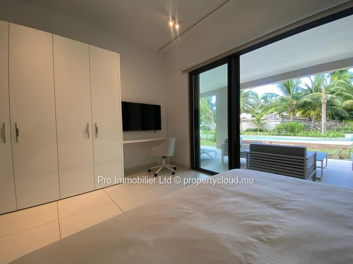 Ground floor apartment FOR SALE, fully furnished and located in a secure compound at Ki Residence Pereybere.