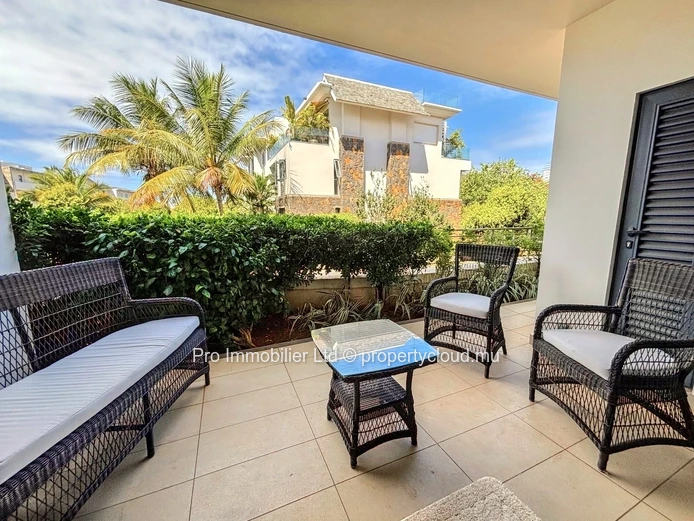 Appartement Meublé à Louer au Azuri Ocean & Golf Resort, Roches Noires.
