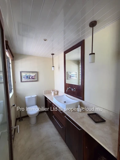 Spacious Seafront Villa for Rent , Providence sur Mer, Belle Mare