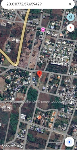 Two serviced plots of land located in Grand Gaude, in a highly sought-after and prestigious neighborhood.