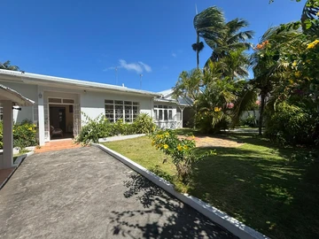 5 Bedroom Villa