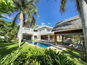 4 Bedroom Villa
