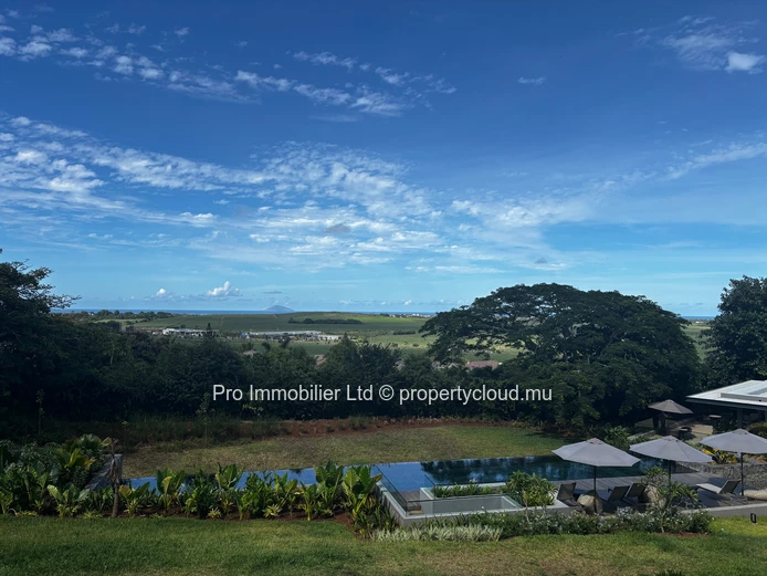O Petit Parc  AN EXCEPTIONAL QUALITY OF LIFE ;  APARTMENT FOR RENT.