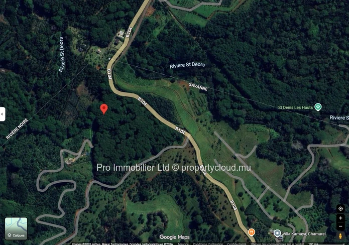 Spacious Plot of Land for Sale in Chamarel , 5,563m² with Stunning Views.