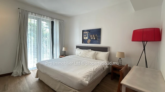 Ocean views in this luxurious 3-bedroom en suite first floor apartment, fully furnished and nestled in the world-clas...