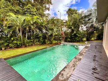 4 Bedroom Villa