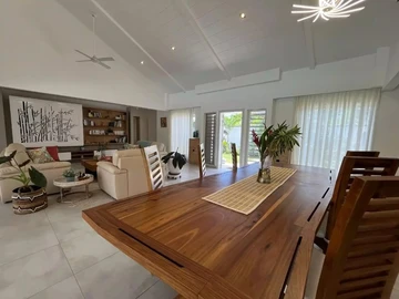 4 Bedroom Villa