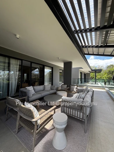 O Petit Parc , AN EXCEPTIONAL QUALITY OF LIFE ; PENTHOUSE FOR RENT.