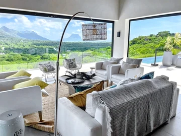 5 Bedroom Villa