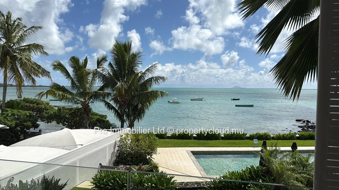 Nice Beachfront Apartment for Rent at Roches Noires.