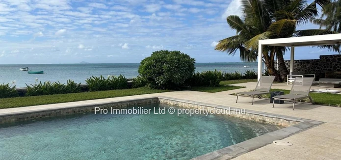 Stunning Seafront Penthouse for Sale in Roches Noires.