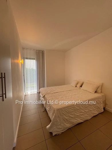 Appartement Meublé à Louer au Azuri Ocean & Golf Resort, Roches Noires.