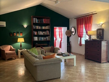 4 Bedroom Villa