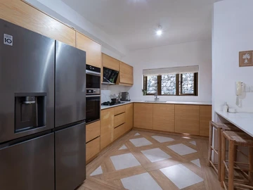 3 Bedroom Townhouse, Duplex