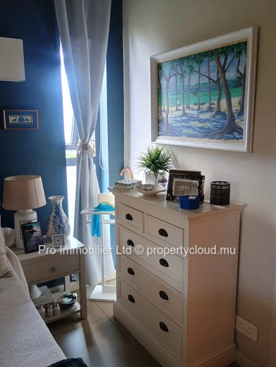 Nice and cozy first-floor apartment located at the prestigious Azuri Ocean & Golf Resort, Roches Noires.