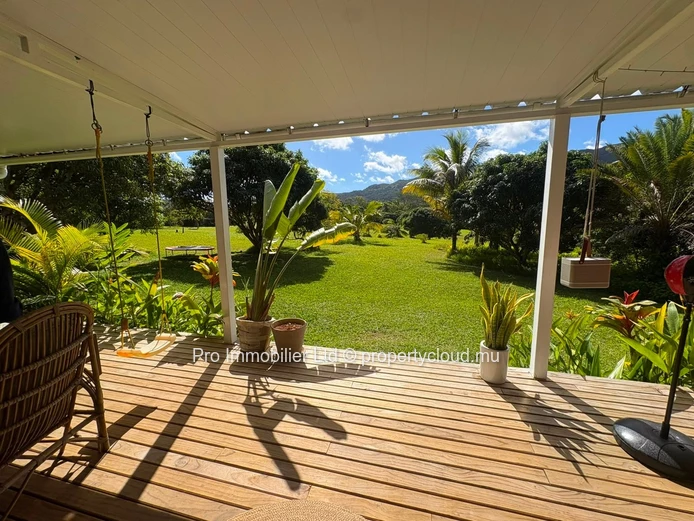 Charming Cozy House for Sale in Chamarel.