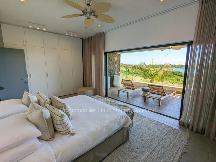 Experience the epitome of elegance and security at St. Antoine Residence Beachfront Apartment .