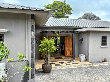 4 Bedroom Villa