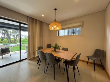 4 Bedroom Apartment