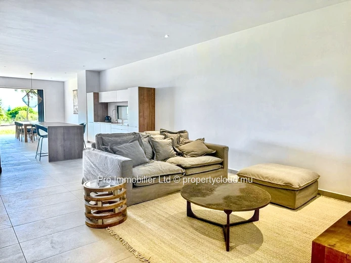 Ground floor apartment, beautifully furnished and brand new, located in Belle Vue , Mapou.